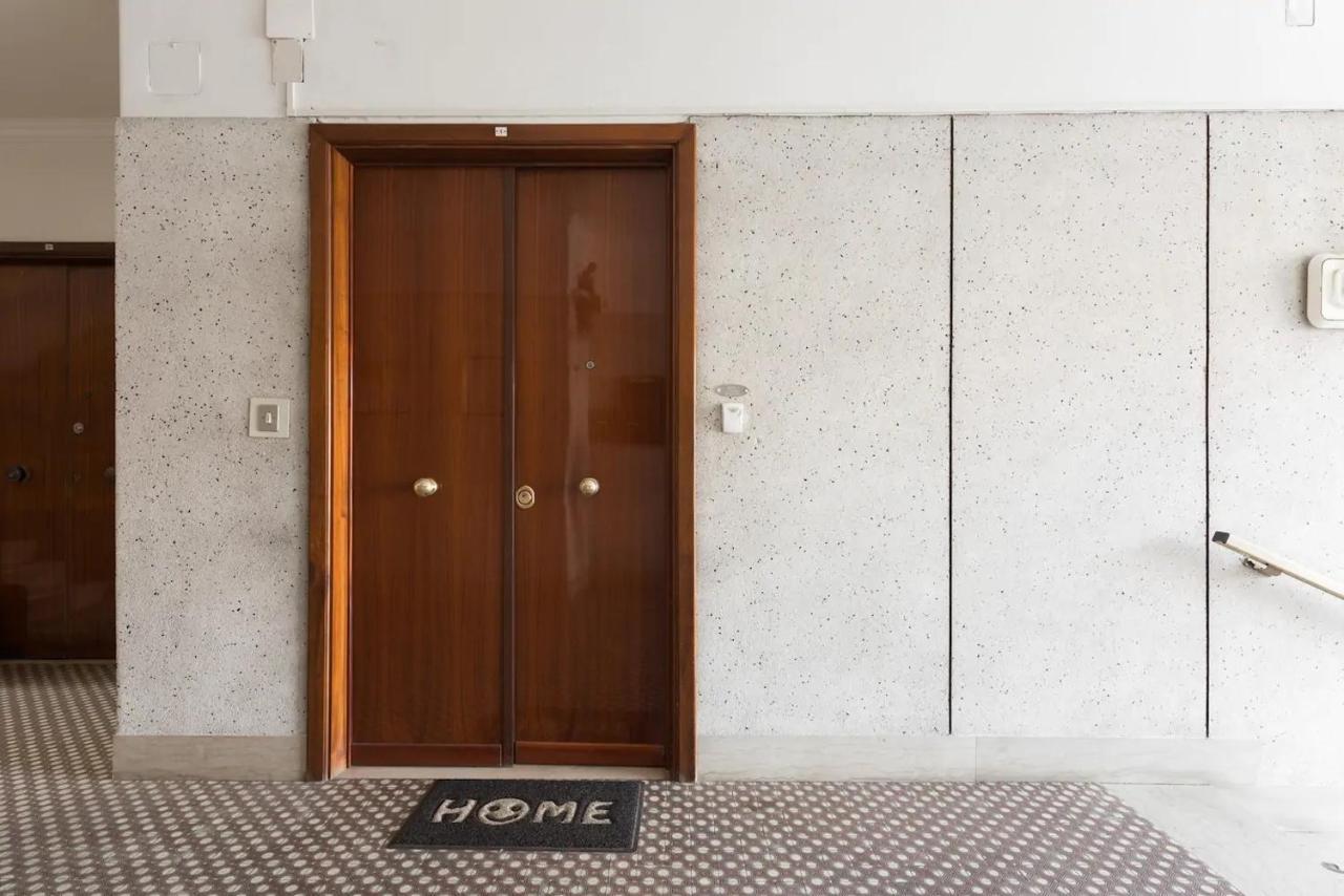 Interno 1 Ciampino Roma Luxury Apartment Con Balcone Exteriör bild